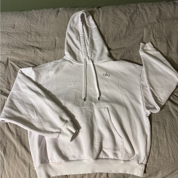 Alo Accolade White Sweat Set - Picture 3 of 5